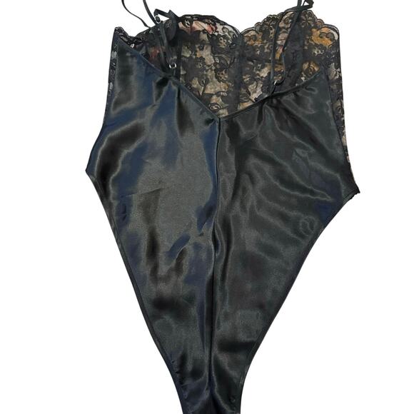 Vintage Victoria's Secret Gold Label Lace and Satin Lingerie Teddy Size P Black - Picture 2 of 4